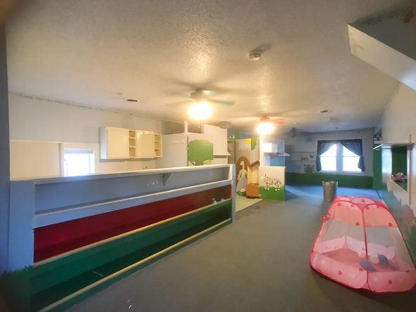 1722 N Jackson St, Litchfield, IL 62056
